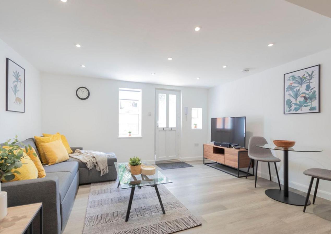 The White House Flat By Select Sa Appartement Reading Buitenkant foto
